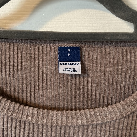 Old Navy Plush Rib Knit Long Sleeve - Picture 2 of 4